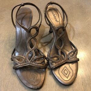 VINTAGE Y2K Madeline Bronze Low Heels